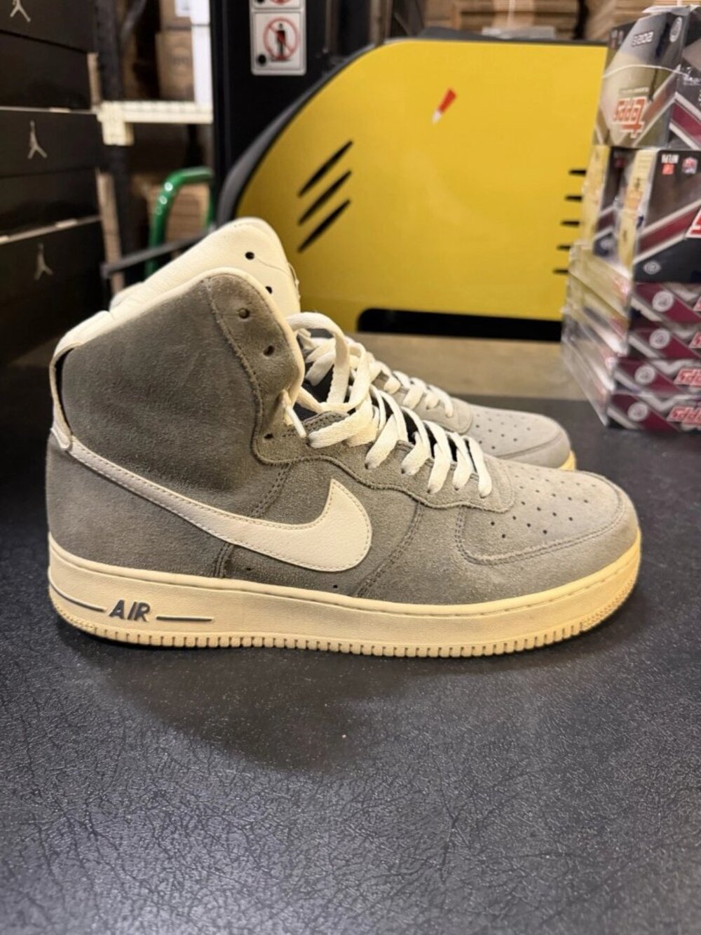 WORN Men’s Nike Air Force 1 High Blazer Pack Grey 315121-020 Size 11 NO BOX